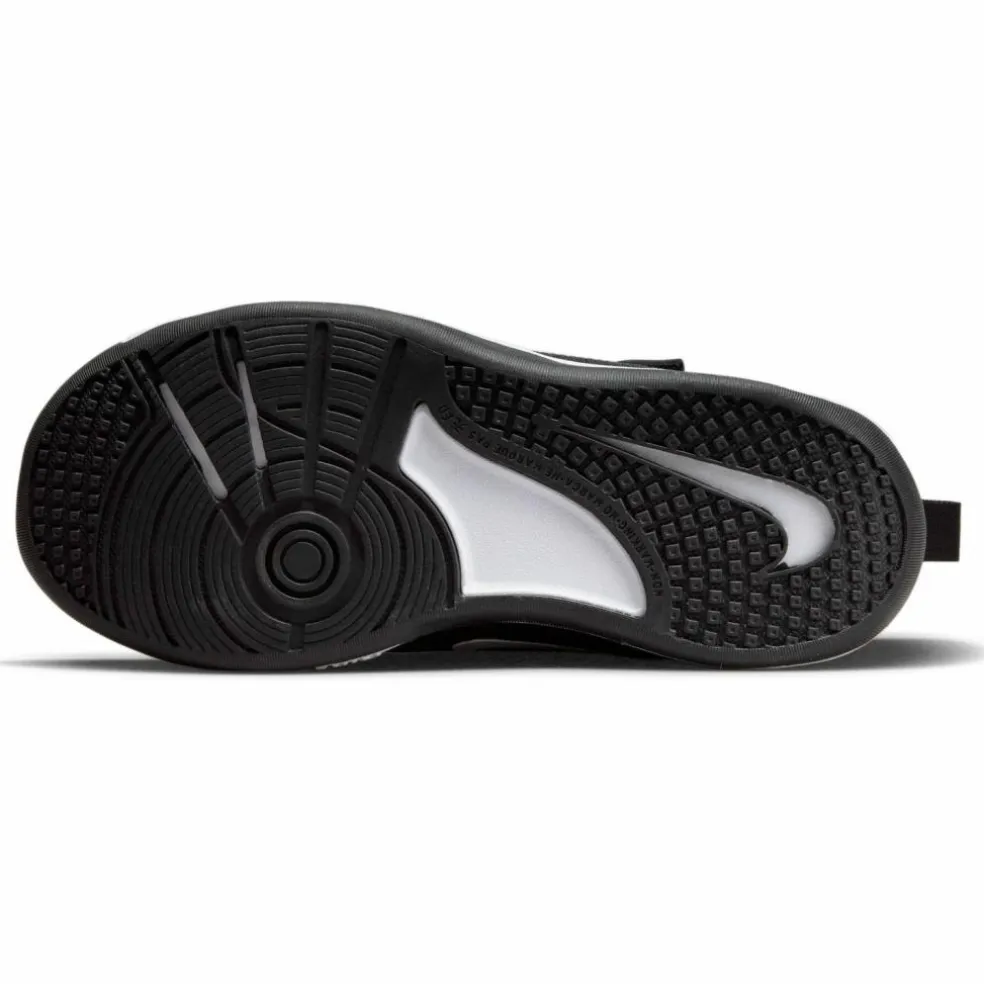 Nike · OMNI MULTI-COURT PS