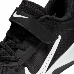 Nike · OMNI MULTI-COURT PS