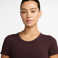Nike · ONE