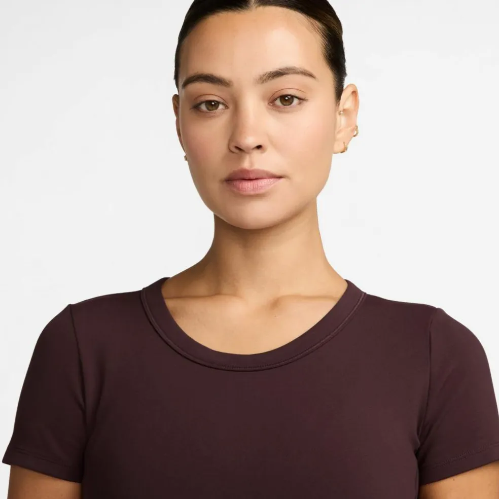 Nike · ONE