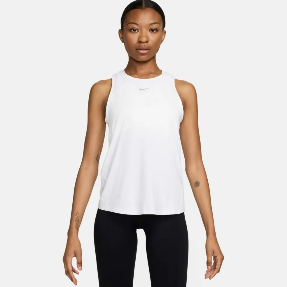 Nike · One Classic