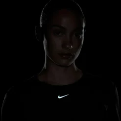 Nike · One Classic