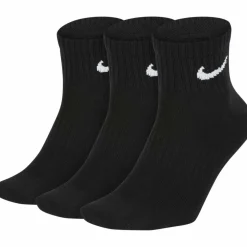 Nike · ONE QARTERS