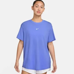 Nike · ONE RELAXED DRI-FIT