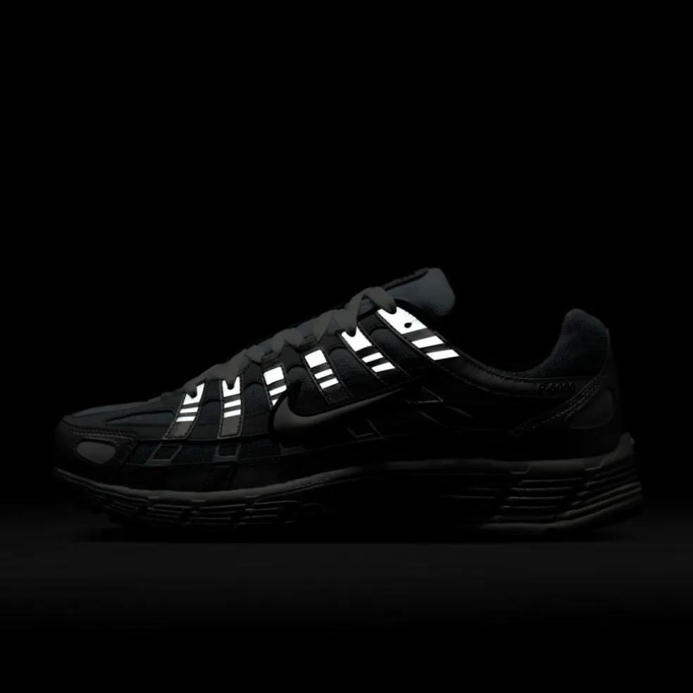 Nike · P-6000
