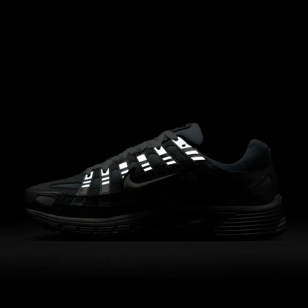 Nike · P-6000