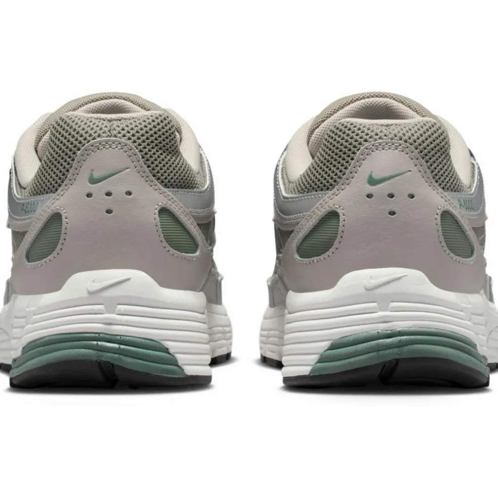 Nike · P-6000