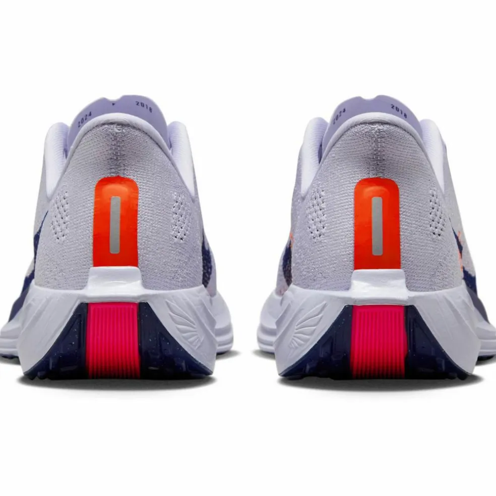 Nike · PEGASUS PLUS