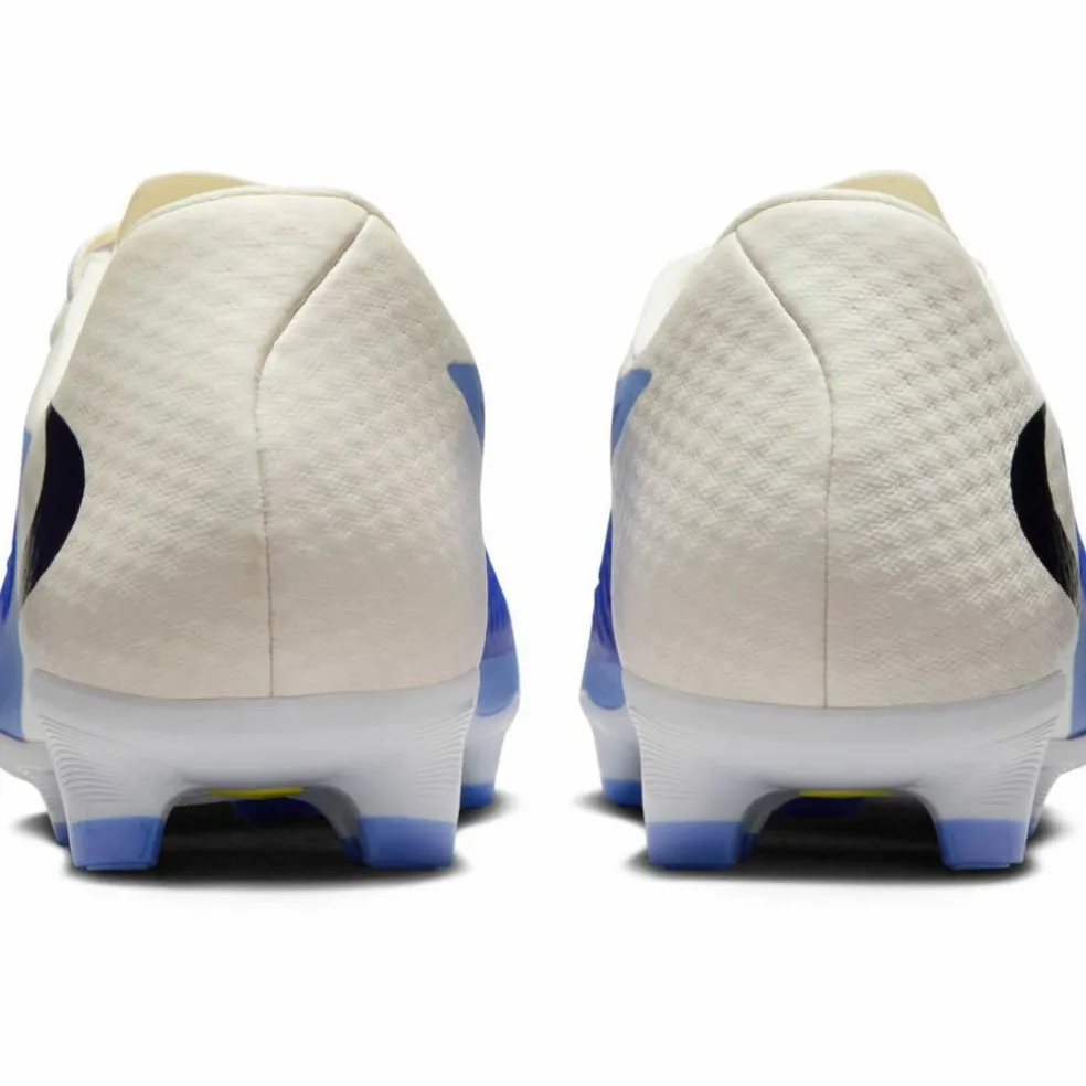 Nike · PHANTOM 6 LOW ACAD FG-MG LV8