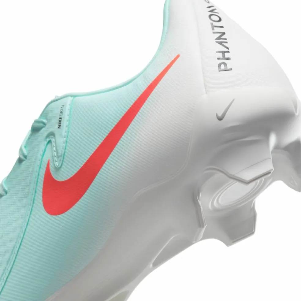Nike · Phantom GX 2 Academy MG