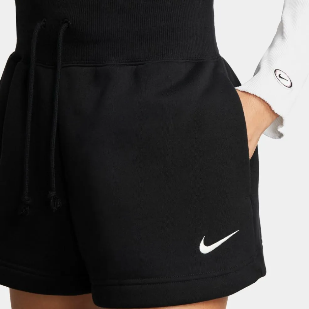 Nike · Phoenix