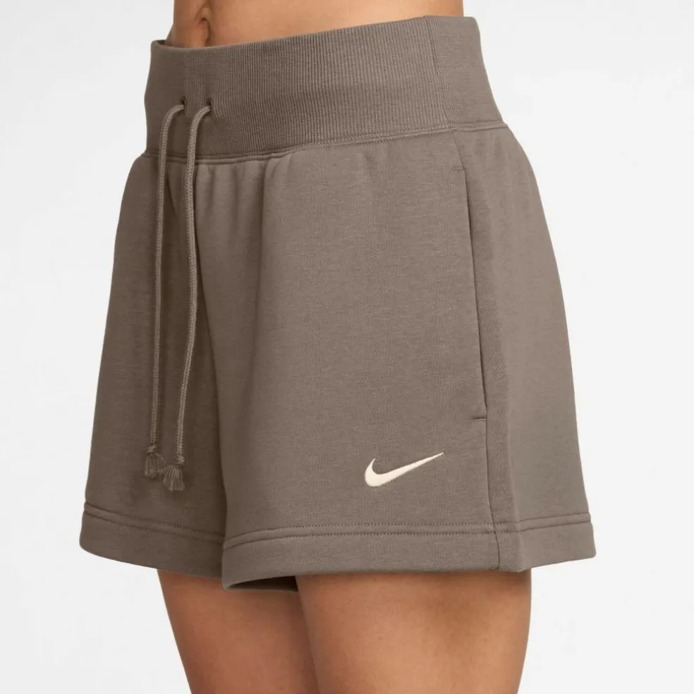 Nike · Phoenix