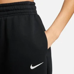 Nike · Phoenix Oversized
