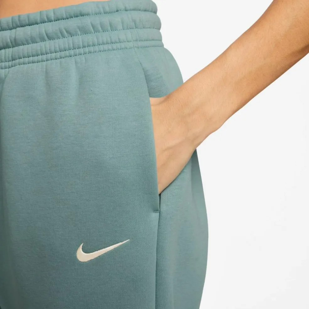 Nike · Phoenix Oversized