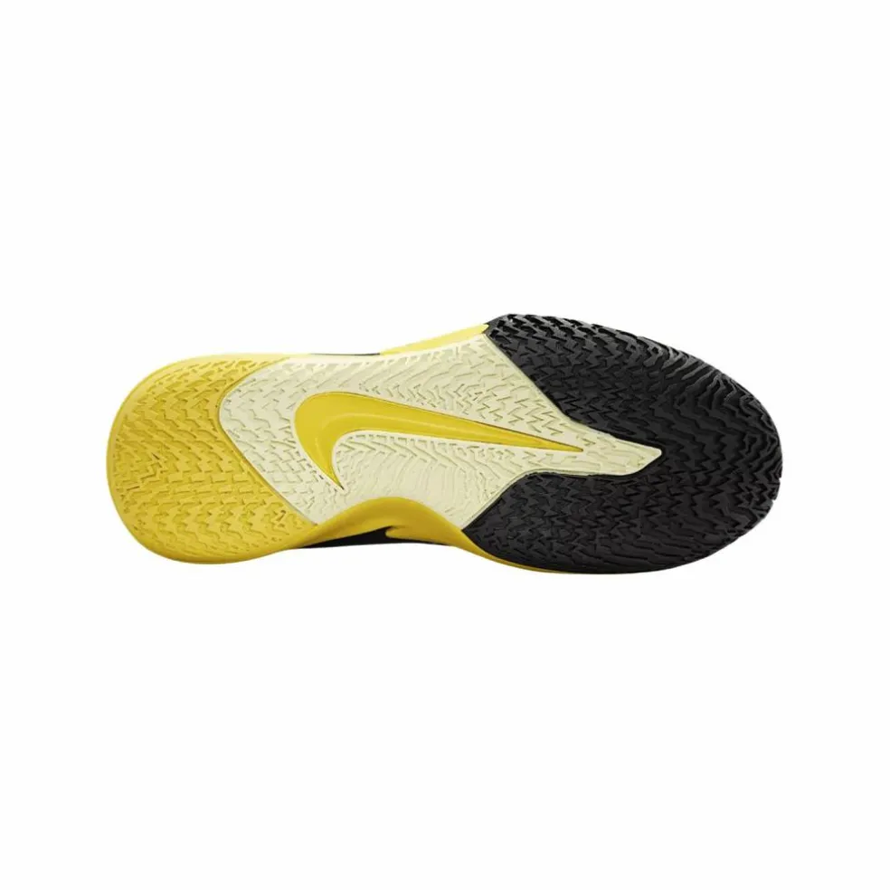 Nike · Precision 7