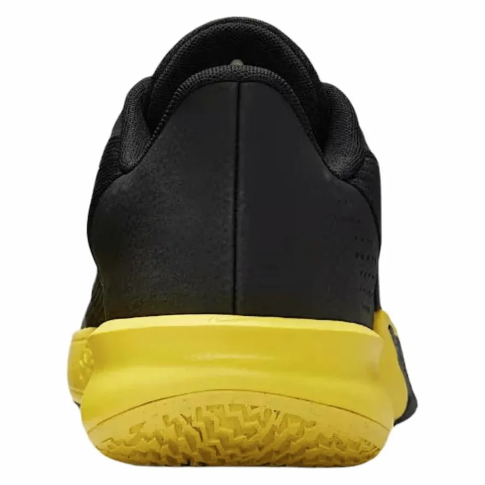Nike · Precision 7