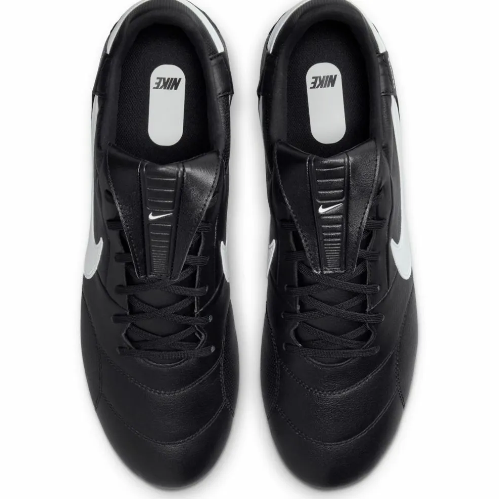 Nike · PREMIER III U FG
