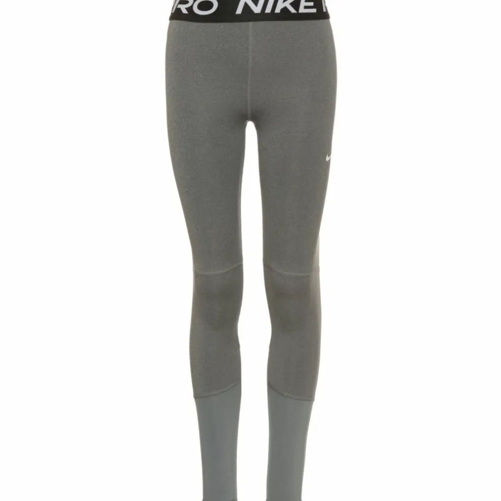 Nike · Pro