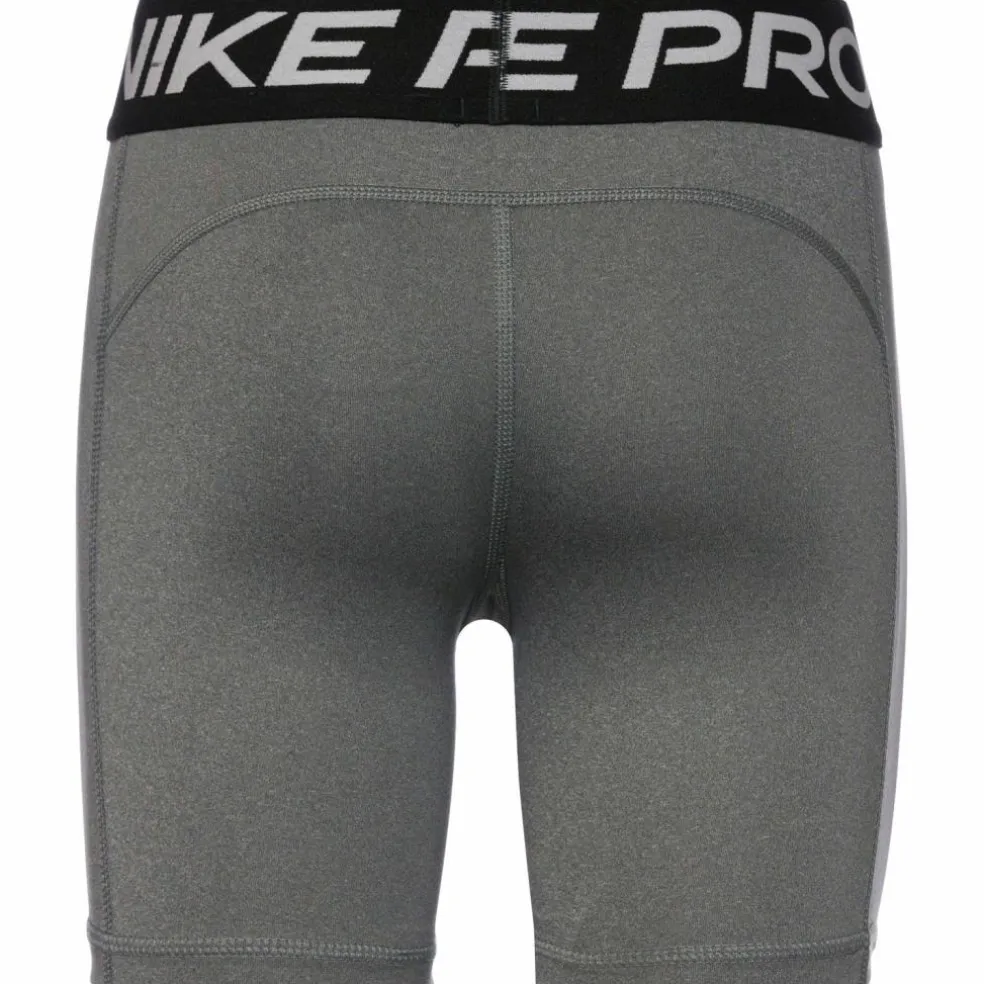 Nike · Pro