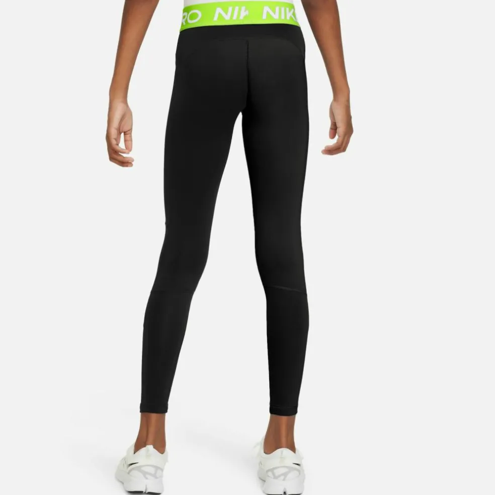Nike · Pro