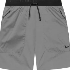 Nike · REFLECT