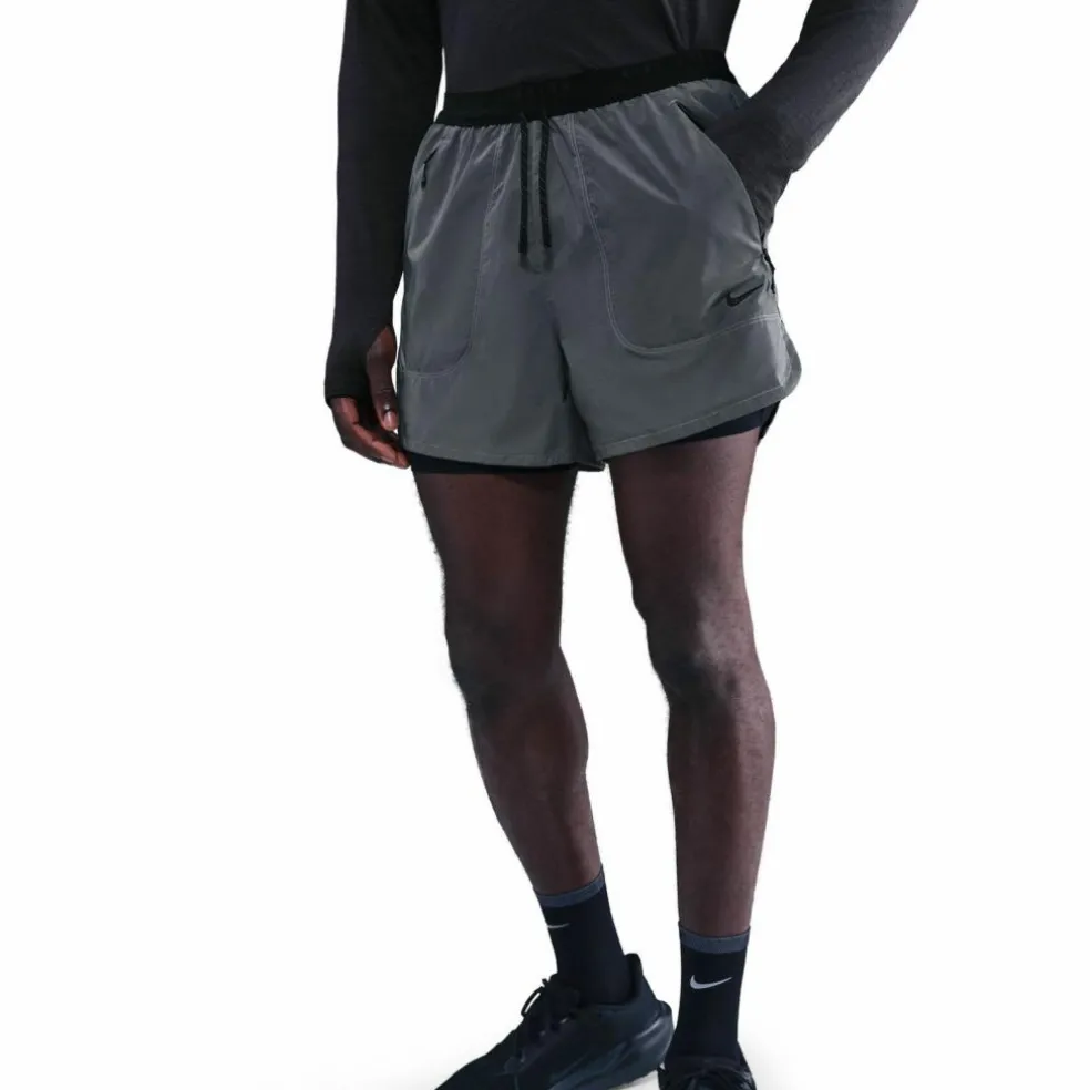 Nike · REFLECT