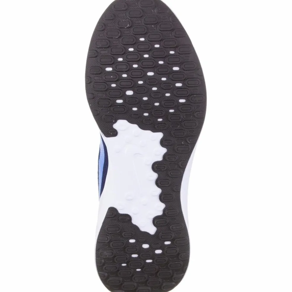 Nike · REVOLUTION 7