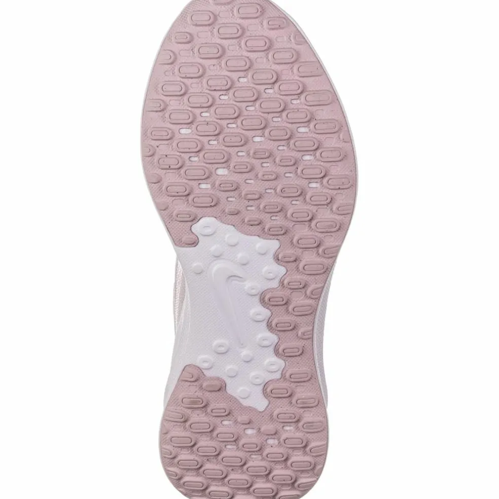 Nike · REVOLUTION 7