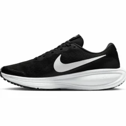 Nike · REVOLUTION 8