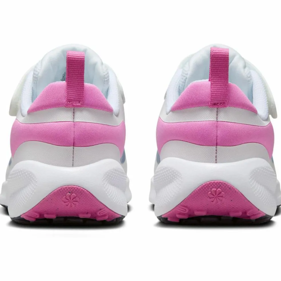 Nike · Revolution 7