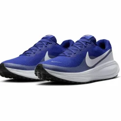 Nike · REVOLUTION 8