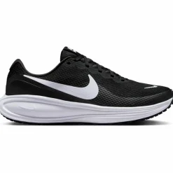 Nike · REVOLUTION 8