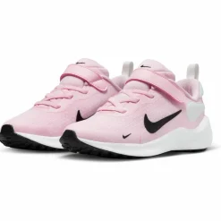 Nike · Revolution 7