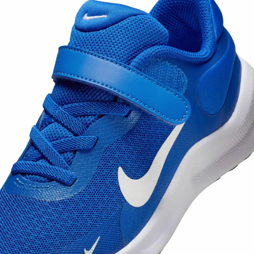 Nike · Revolution 7