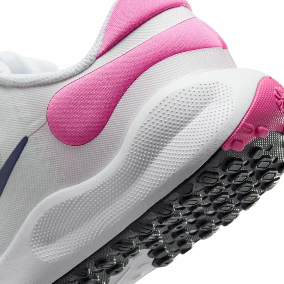 Nike · REVOLUTION 7 GS
