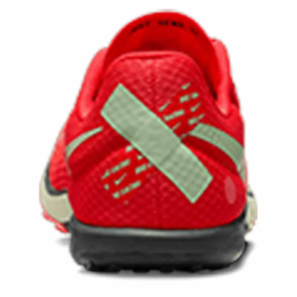 Nike · Rival Waffle 6 Laufschuh