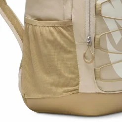 Nike · Rucksack Hayward