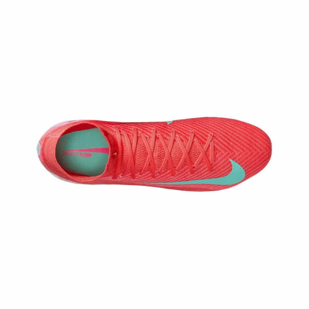 Nike · SG