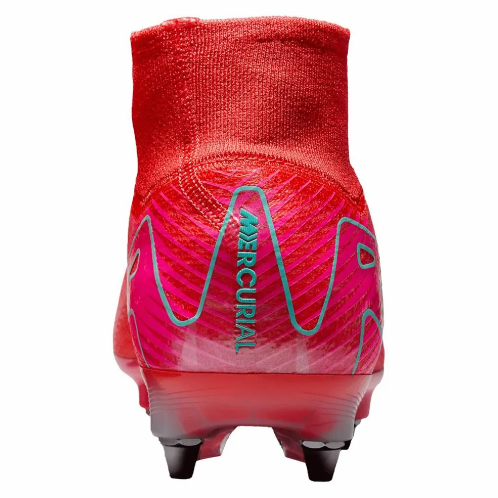 Nike · SG