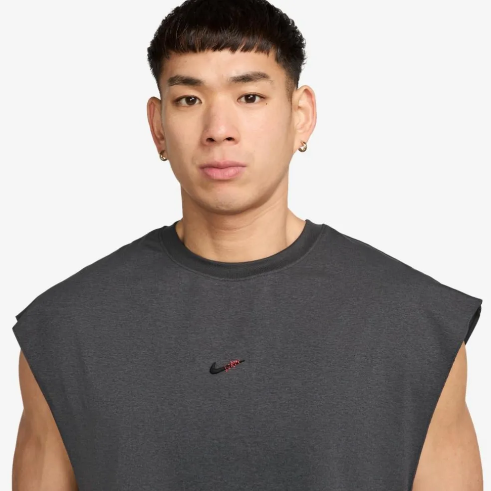 Nike · Street