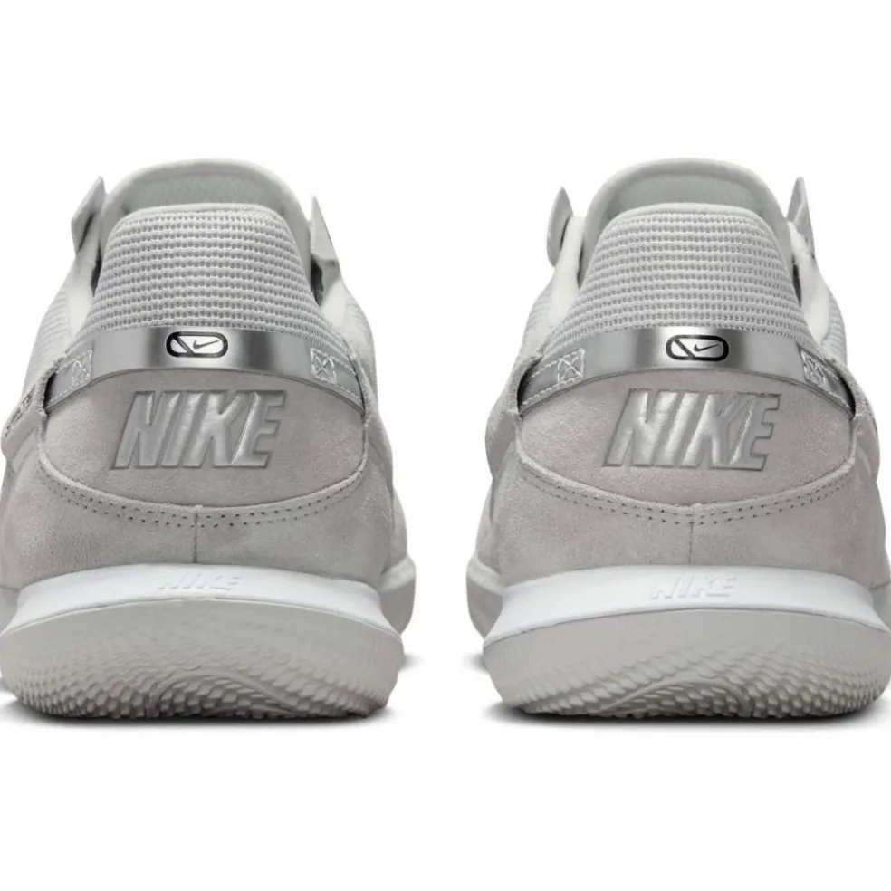 Nike · Streetgato