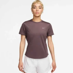 Nike · SWIFT