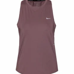 Nike · Swift