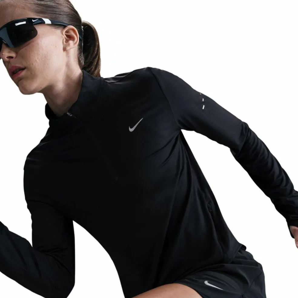 Nike · SWIFT