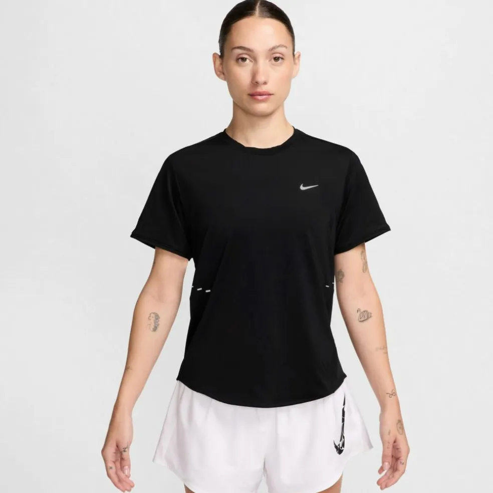 Nike · SWIFT