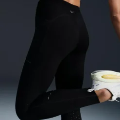 Nike · SWIFT