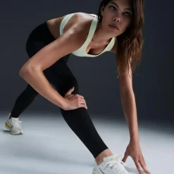 Nike · SWIFT