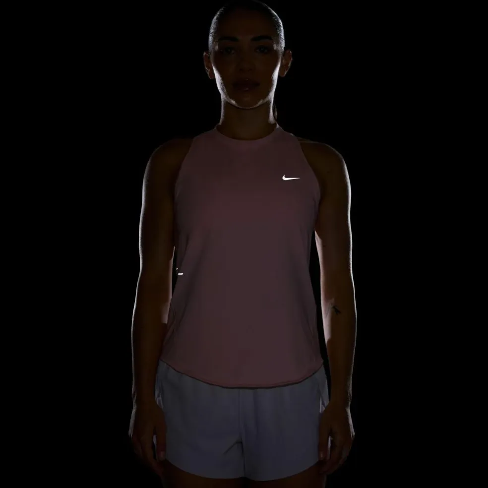 Nike · Swift