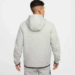 Nike · Tech Fleece