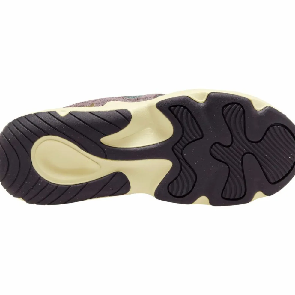 Nike · Tech Hera